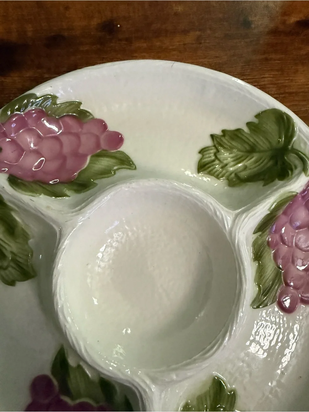 Mid Century MCM White Ceramic Grape Cluster Divided Snack / Relish Dish USA 3117